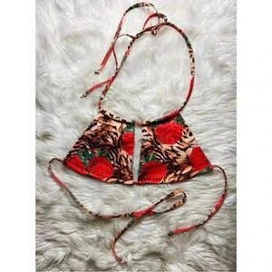NWOT Moda Minx Bikini Top